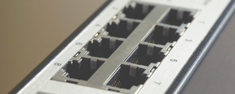 ¿Tu red empresarial te está frenando? Descubre cómo optimizarla y acelerar tu productividad