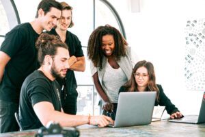 Consultor&iacute;a inform&aacute;tica especializada. Consultor&iacute;a tecnol&oacute;gica. Contacto