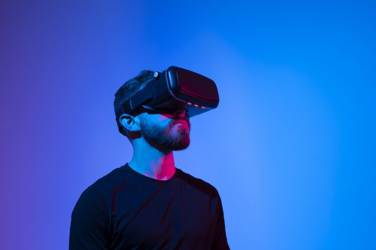 Realidad virtual en capacitación: Forma a tu equipo sin salir de la oficina